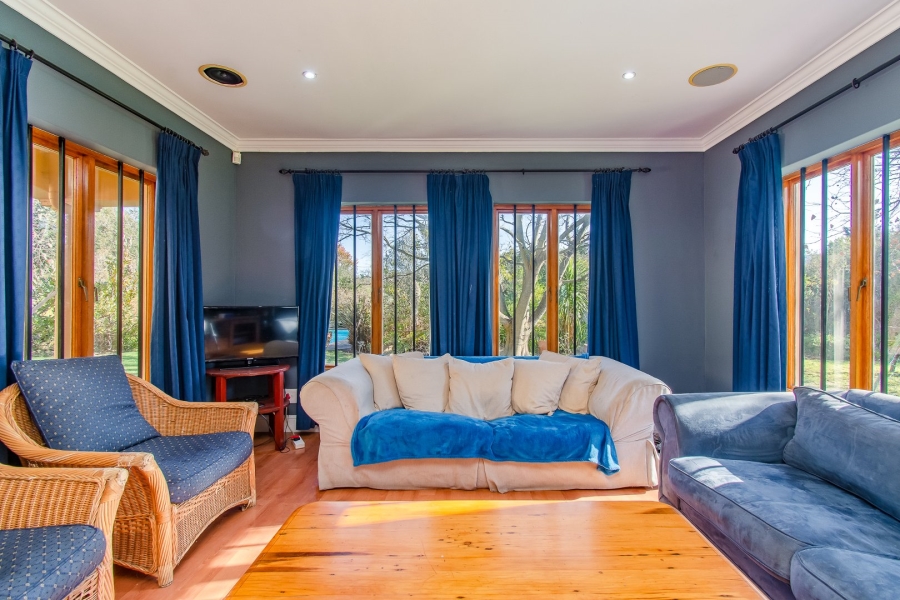 4 Bedroom Property for Sale in Vierlanden Western Cape